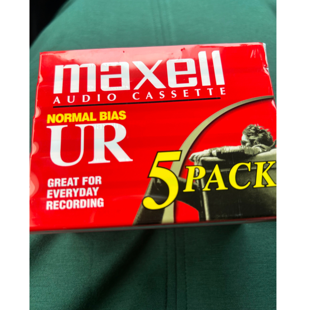 Supreme(シュプリーム)のSupreme Maxell Cassette Tapes メンズのアクセサリー(その他)の商品写真