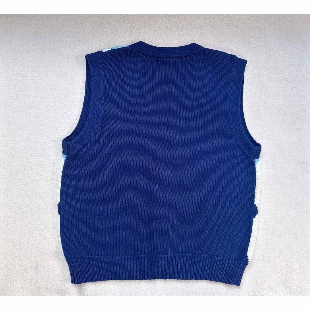 familiar ベスト 菱形 ボタン式 130 美品