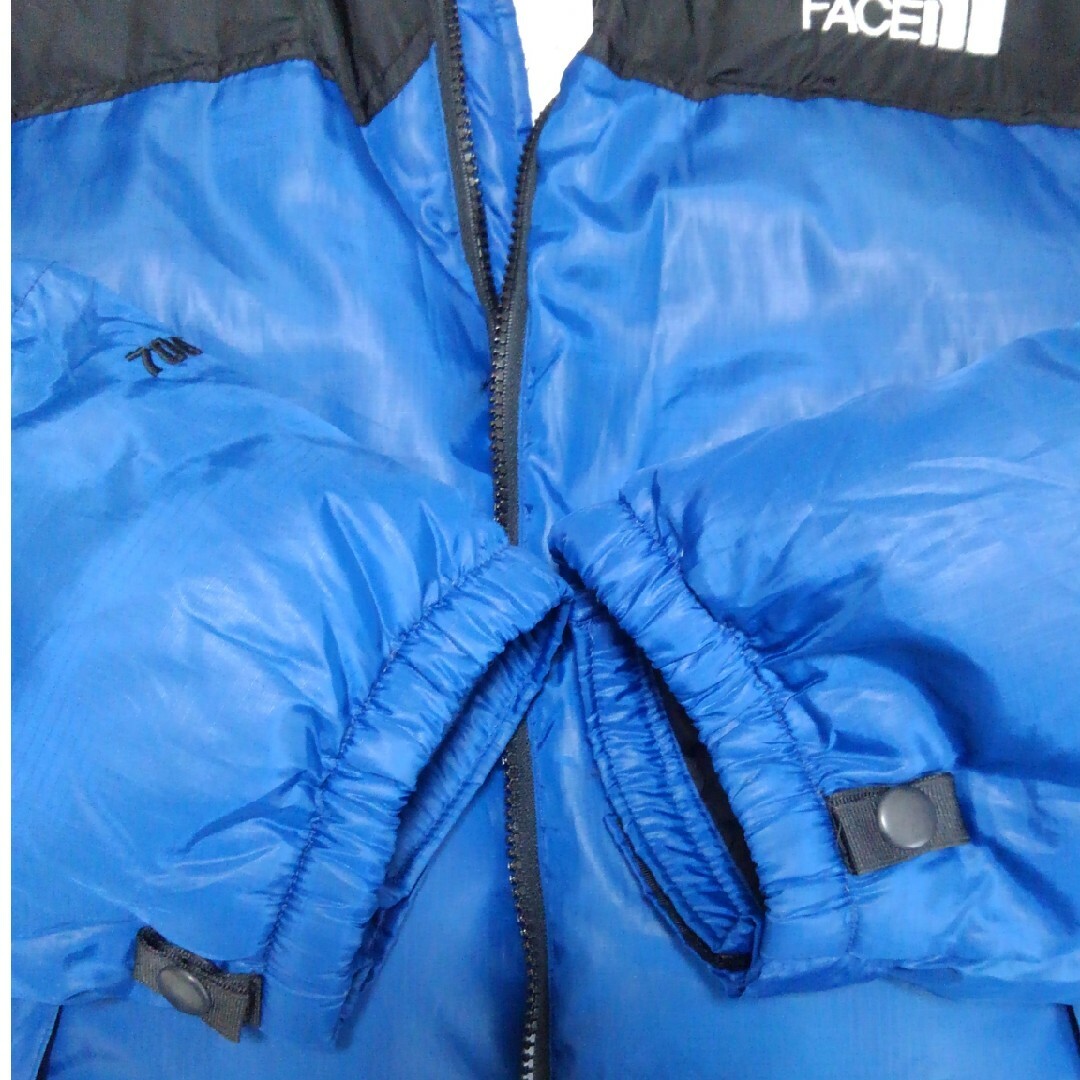 THE NORTH FACE(ザノースフェイス)のUSA規格　ノースフェイス　ヌプシダウンジャケット　ブルーM メンズのジャケット/アウター(ダウンジャケット)の商品写真