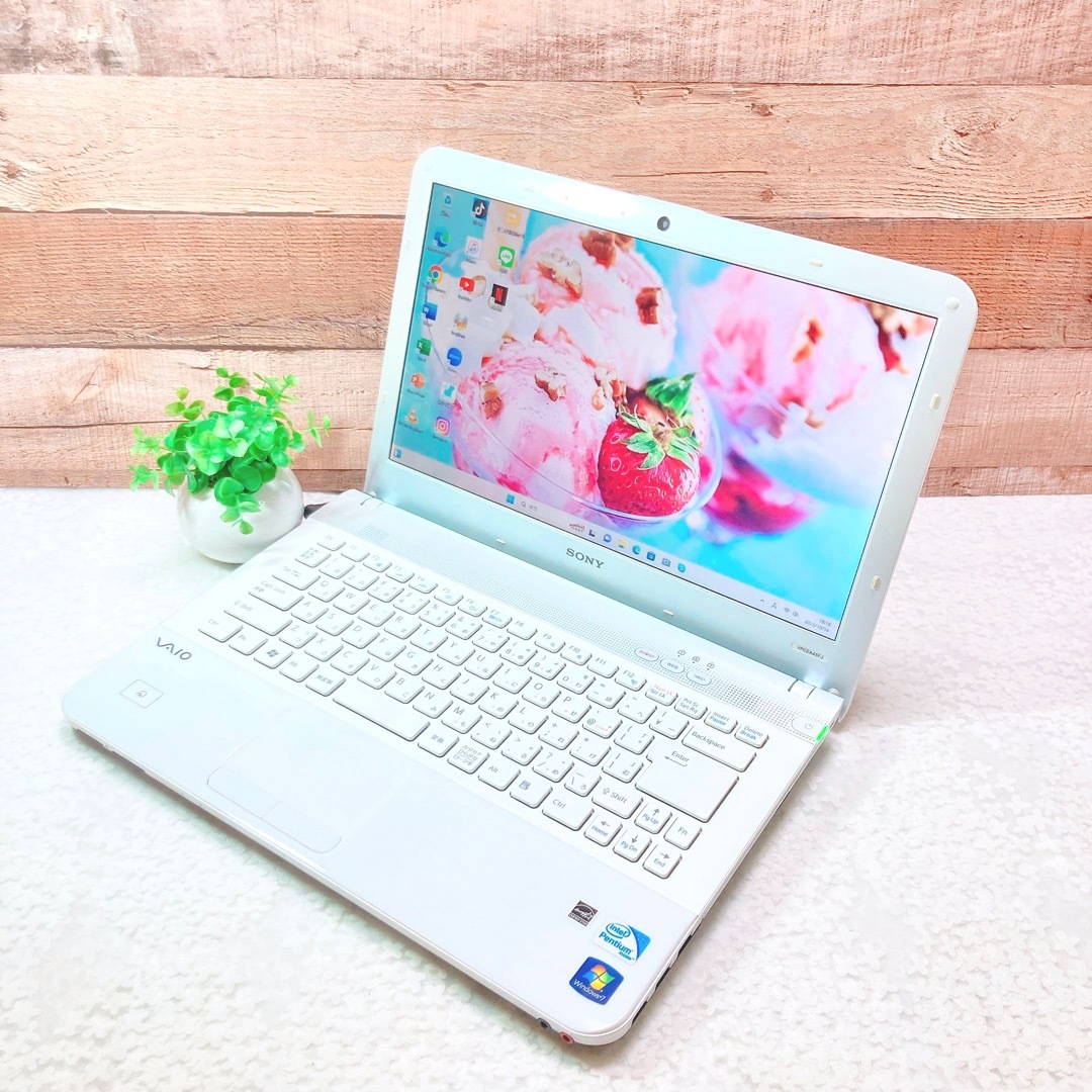 VAIO - 人気のVAIO❣️大容量640GB❗️カメラ✨白ノートパソコン✨事務