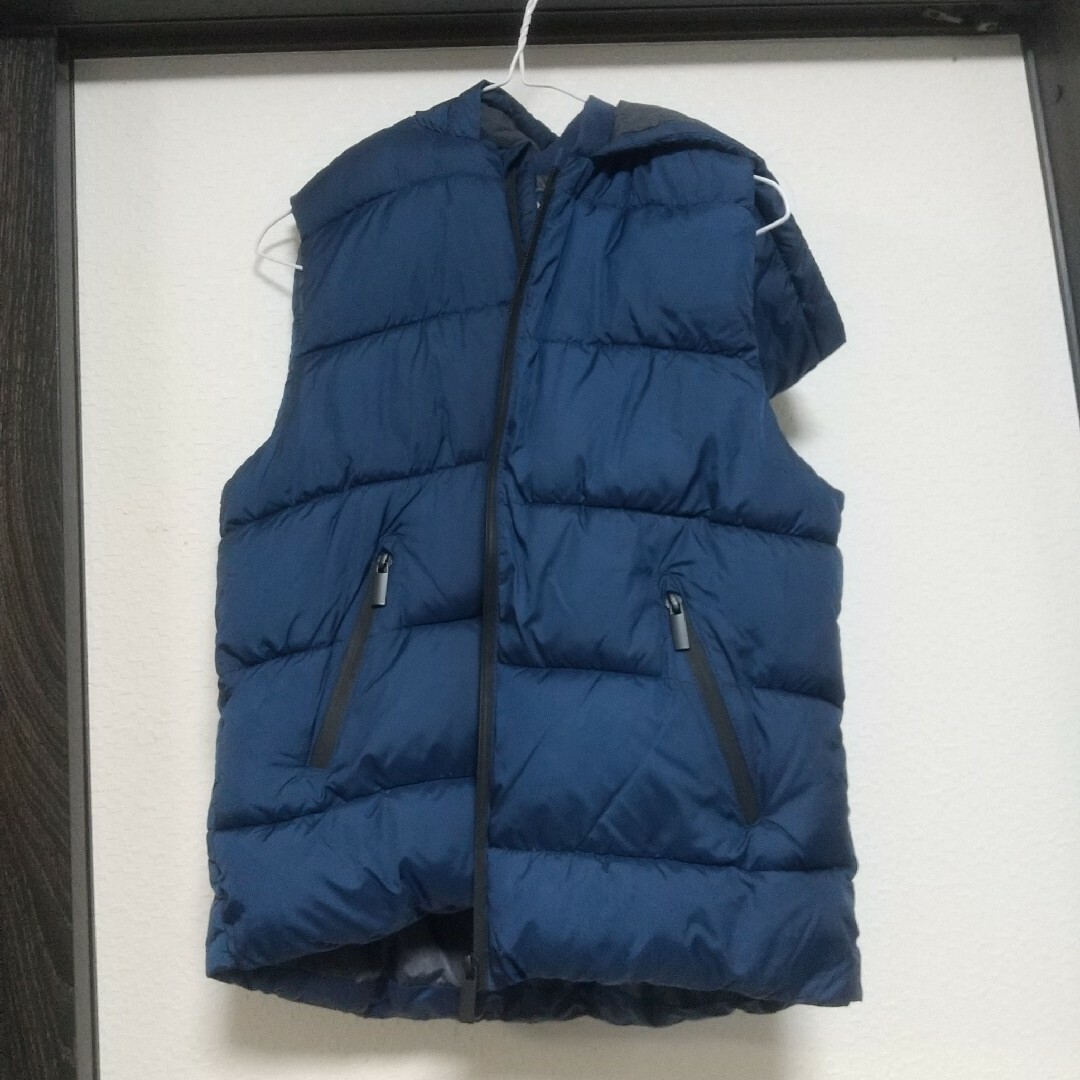 ZARA KIDS(ザラキッズ)のZARA BOYS ダウンベスト キッズ/ベビー/マタニティのキッズ服男の子用(90cm~)(ジャケット/上着)の商品写真