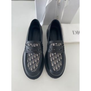 ディオール(Dior)の1回短時間のみ着用　DIOR モノグラム　ローファー(ローファー/革靴)