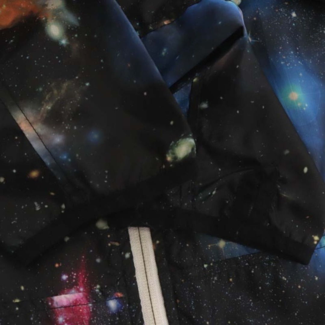 ゴースローキャラバン 宇宙柄 ナイロンパーカー ナイロンジャケット ジャンパー メンズのトップス(パーカー)の商品写真