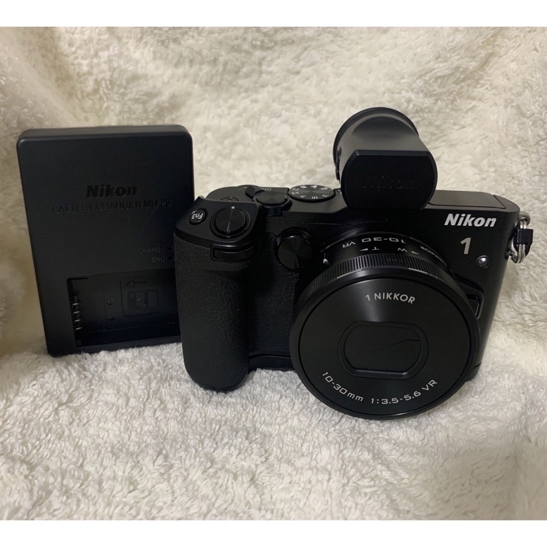 Nikon - Nikon1 V3 プレミアムキット バッテリー・充電器付きの通販 by