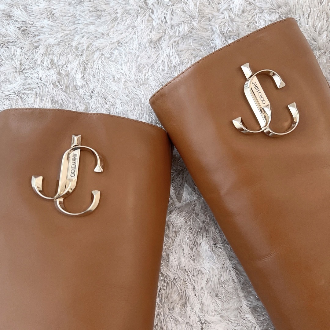 ⭐︎期間限定値下げ⭐︎UGG & JIMMY CHOO ムートンブーツ