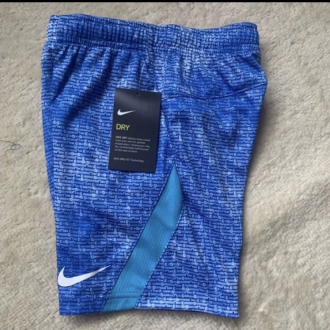 NIKE(ナイキ)のナイキ　ハーフパンツ　ショートパンツ　キッズ　110 キッズ/ベビー/マタニティのキッズ服男の子用(90cm~)(パンツ/スパッツ)の商品写真