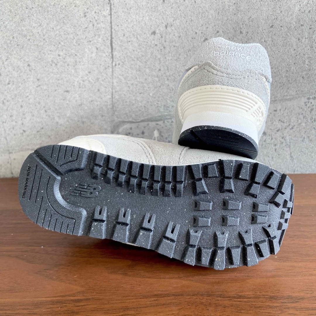 New Balance - 【新品】15センチ ライトグレー ニューバランス New Balance - 【新品】15センチ ライトグレー ニューバランス