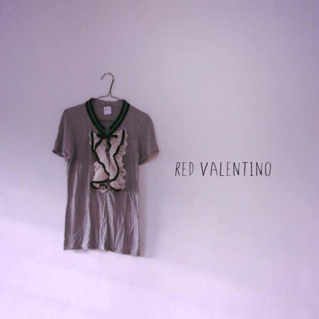 RED VALENTINO(レッドヴァレンティノ)のRED VALENTIN レディースのトップス(Tシャツ(半袖/袖なし))の商品写真