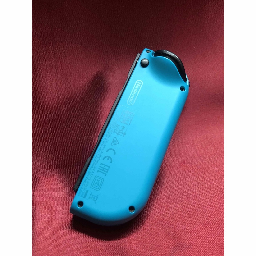 Nintendo Switch(ニンテンドースイッチ)の[安心保証]美品　純正ジョイコン　ネオンブルー　Ｌ エンタメ/ホビーのゲームソフト/ゲーム機本体(その他)の商品写真