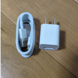 アイフォーン(iPhone)の新品未使用 Lightningケーブル iPhone6s付属品(バッテリー/充電器)
