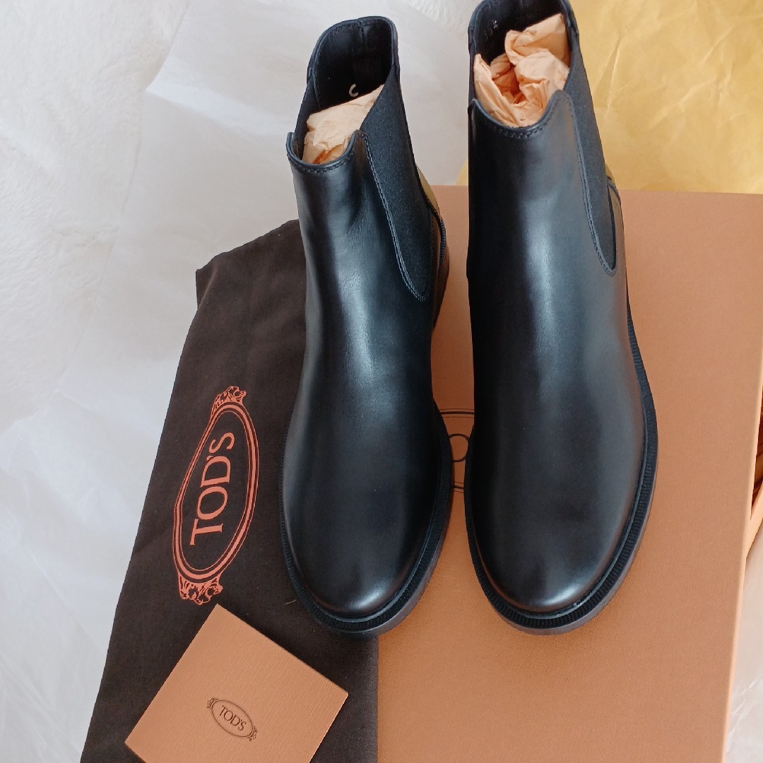 TOD'S - トッズ TOD'S レザー ショートブーツ サイドゴア ブラック