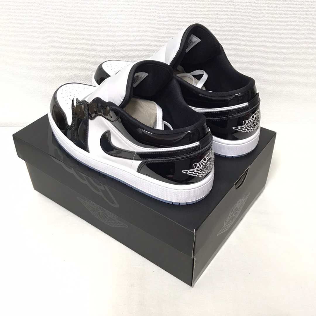 27《新品》NIKE AIR JORDAN 1 LOW コンコルド パンダ