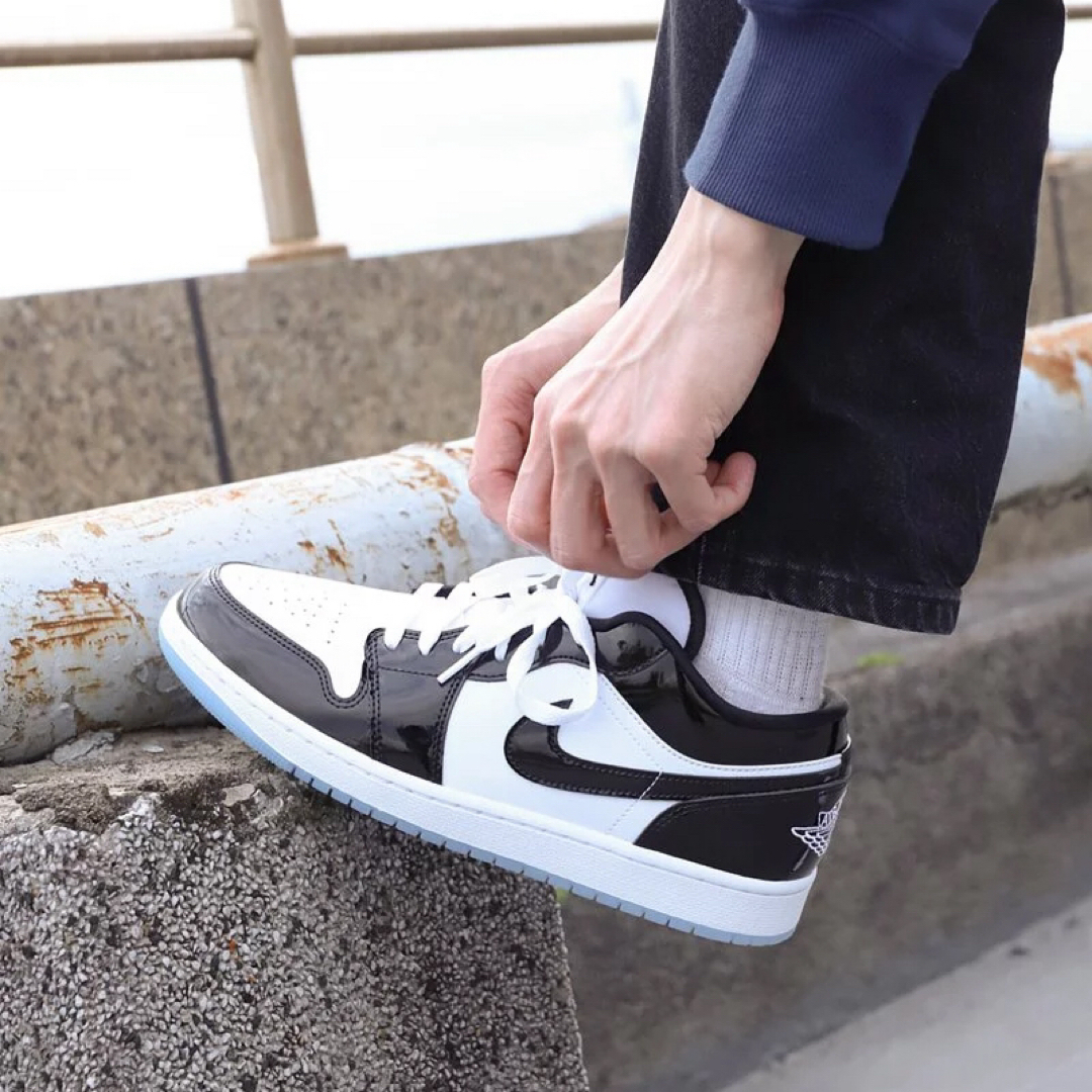 27《新品》NIKE AIR JORDAN 1 LOW コンコルド パンダ