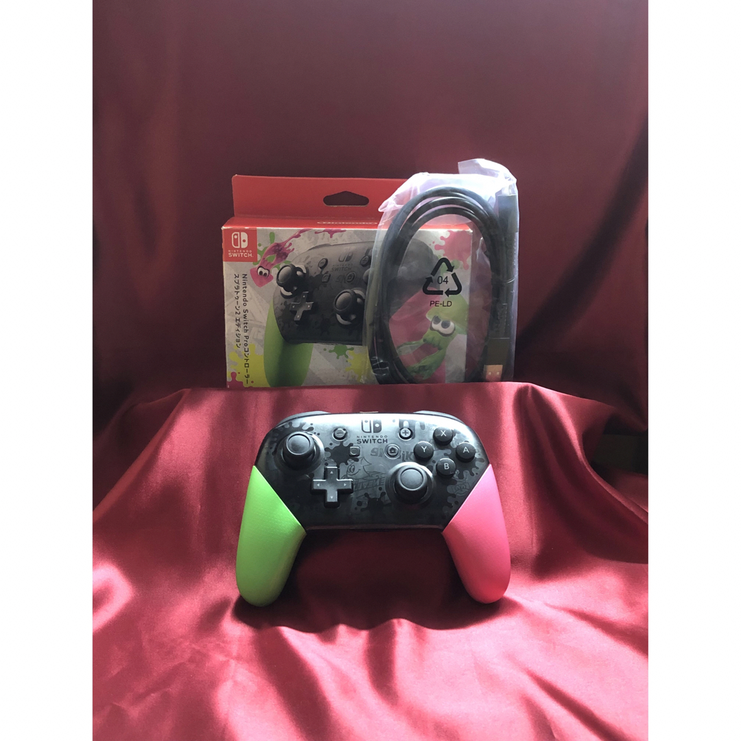 新版 【ほぼ新品】プロコン スプラトゥーン2 エディション 新版 【ほぼ新品】プロコン スプラトゥーン2 エディション