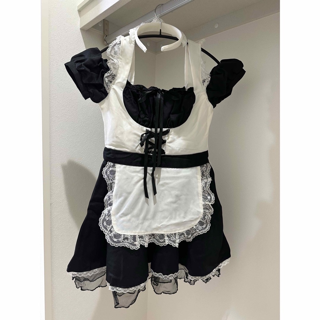 dazzy store(デイジーストア)のカチューシャ付  ハロウィン コスプレ メイド服 メイドコス  エンタメ/ホビーのコスプレ(衣装一式)の商品写真