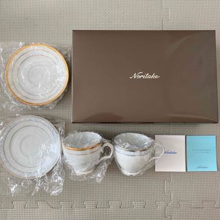 ノリタケ(Noritake)の【新品未使用】Noritake カップ＆ソーサーペア（金・銀）(グラス/カップ)