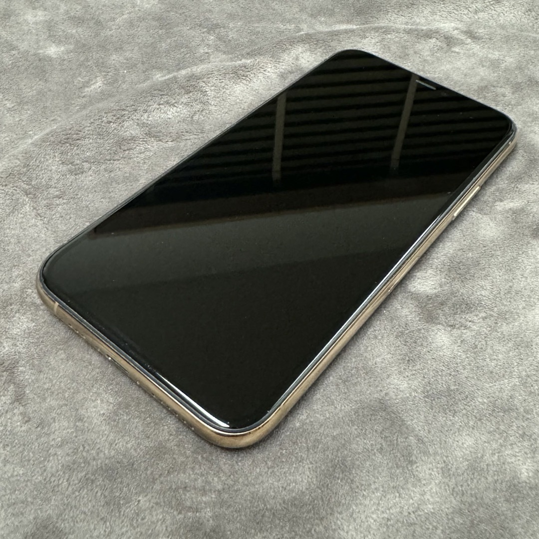 iPhone - iPhone 11 Pro ゴールド 256 GB Softbankの通販 by kasa