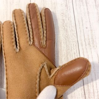 【ほぼ未使用】UGG　アグ　手袋　スマホ操作可能　Sサイズ　5本指　タグ付き