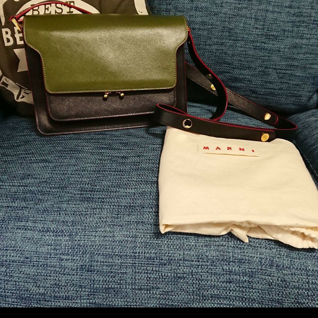 MARNI????アコーディオンショルダーバッグ