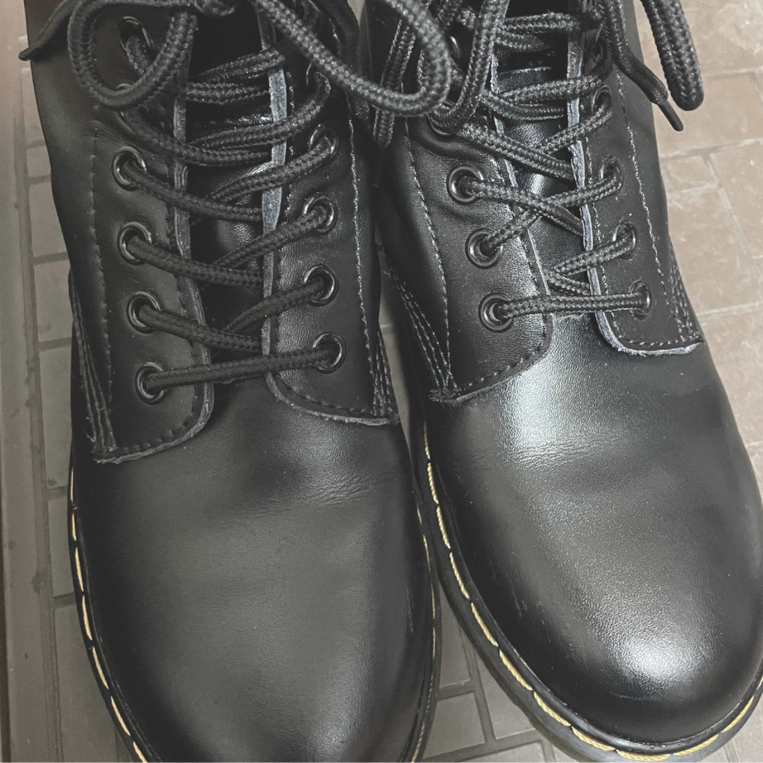 Dr.Martens(ドクターマーチン)のdr.martens8ホール【UK6】24.5cm レディースの靴/シューズ(ブーツ)の商品写真