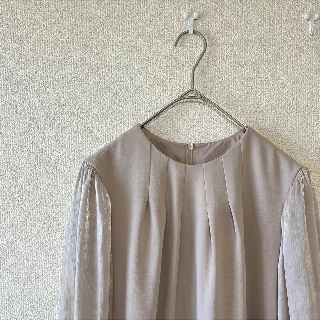 Kaene(カエン)の【美品】kaene 結婚式ロングワンピース　ベージュ　36 上品 レディースのフォーマル/ドレス(ロングドレス)の商品写真