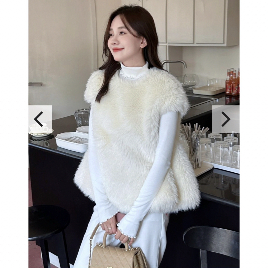 BIRTHDAY BASH - BirthdayBash BACK RIBBON FUR VEST 新品未使用の通販