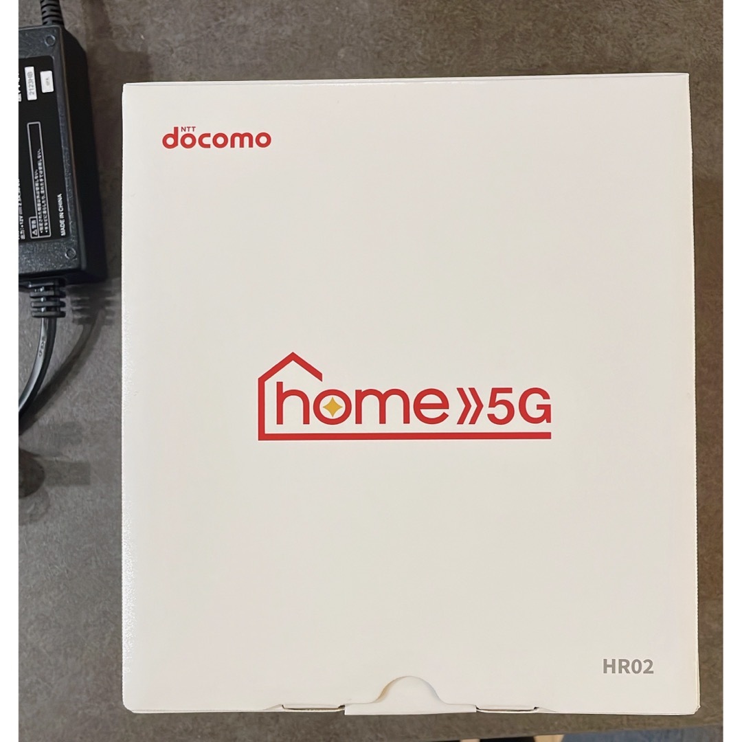 NTTdocomo(エヌティティドコモ)のむたさん専用! docomo home 5G HR02 スマホ/家電/カメラのPC/タブレット(PC周辺機器)の商品写真