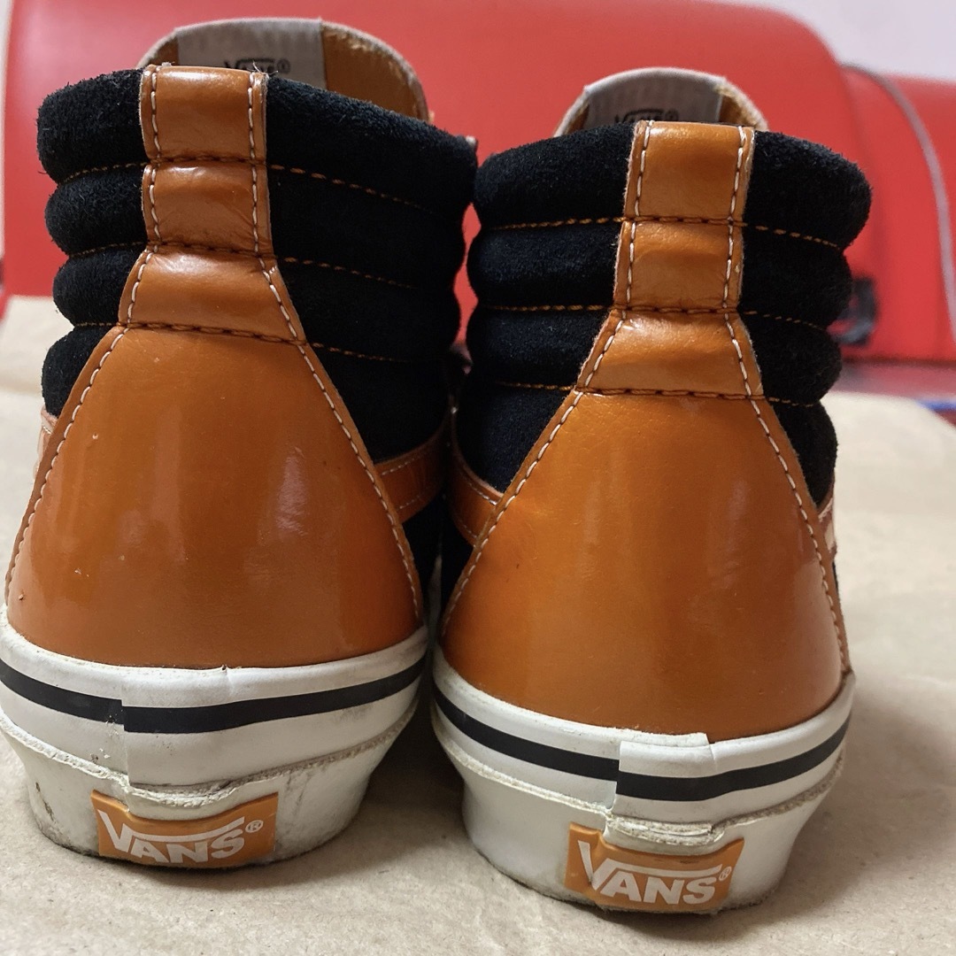 VANS(ヴァンズ)のVANSヴァンズハイカットスニーカー24㎝　ハロウィン レディースの靴/シューズ(スニーカー)の商品写真