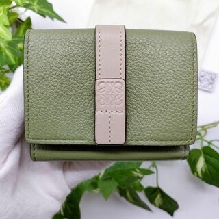 ロエベ 財布(レディース)（グリーン・カーキ/緑色系）の通販 100点以上