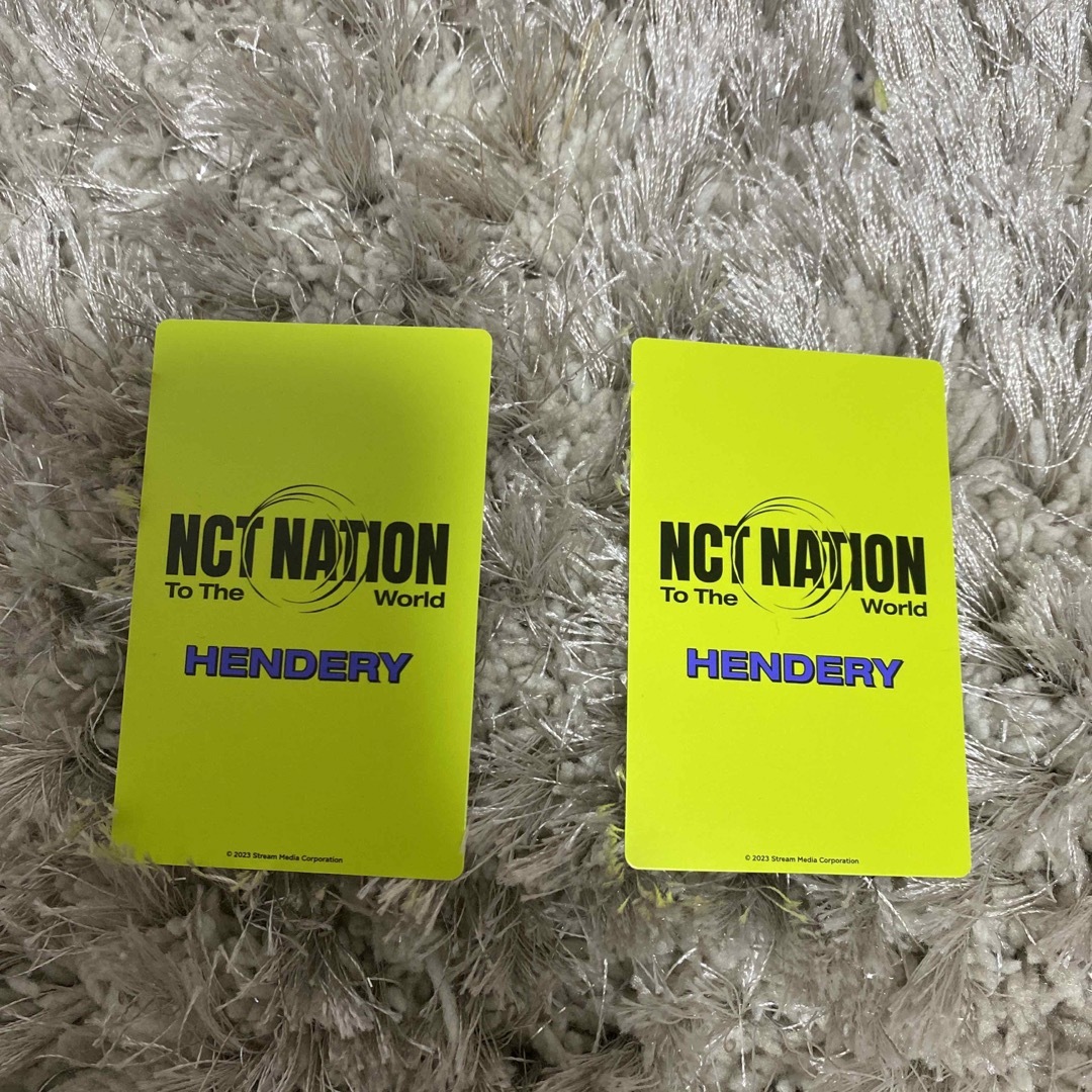 NCT(エヌシーティー)のnct nation ヘンドリートレカ×2枚 エンタメ/ホビーのタレントグッズ(アイドルグッズ)の商品写真