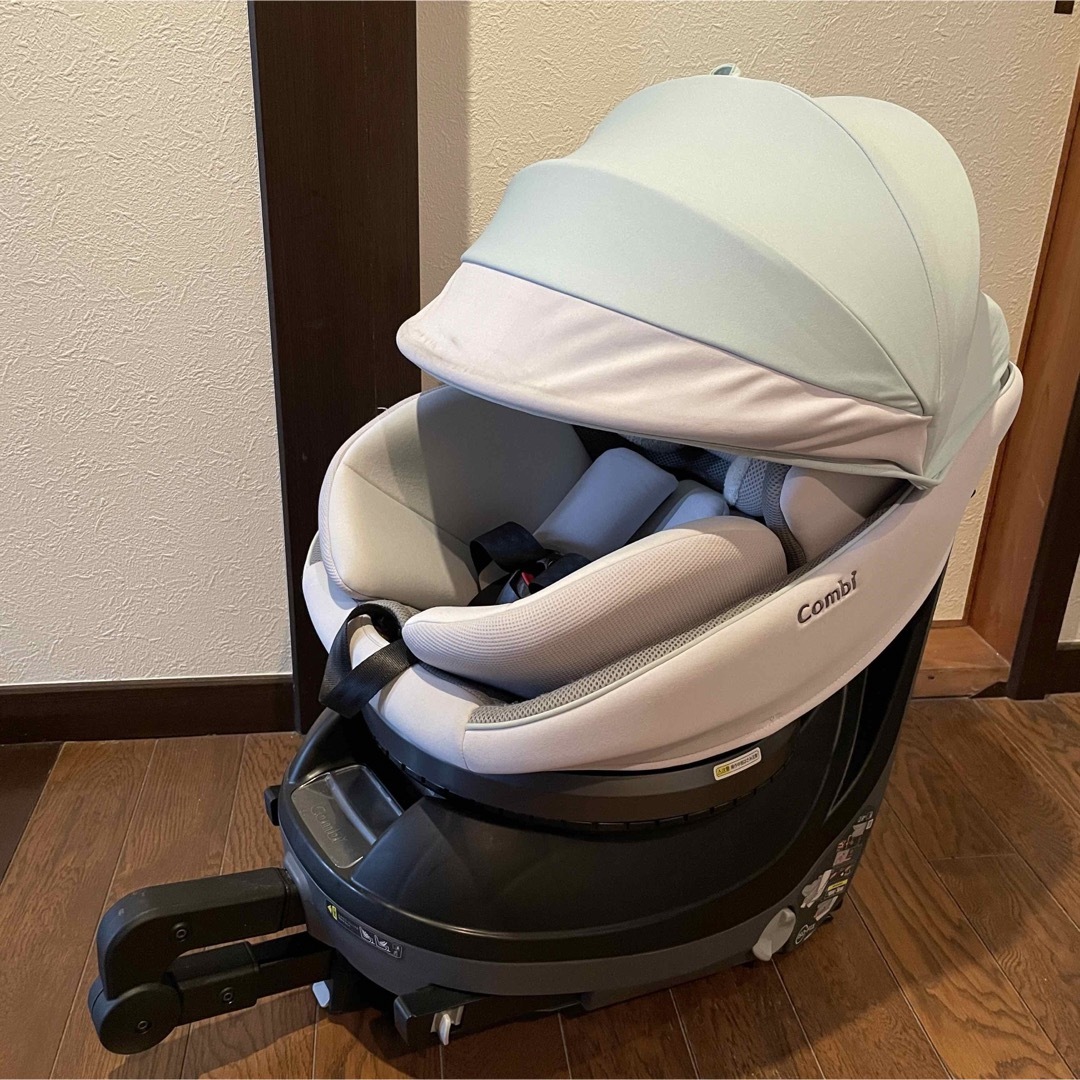 ISOFIX コンビ クルムーヴ スマート エッグショック