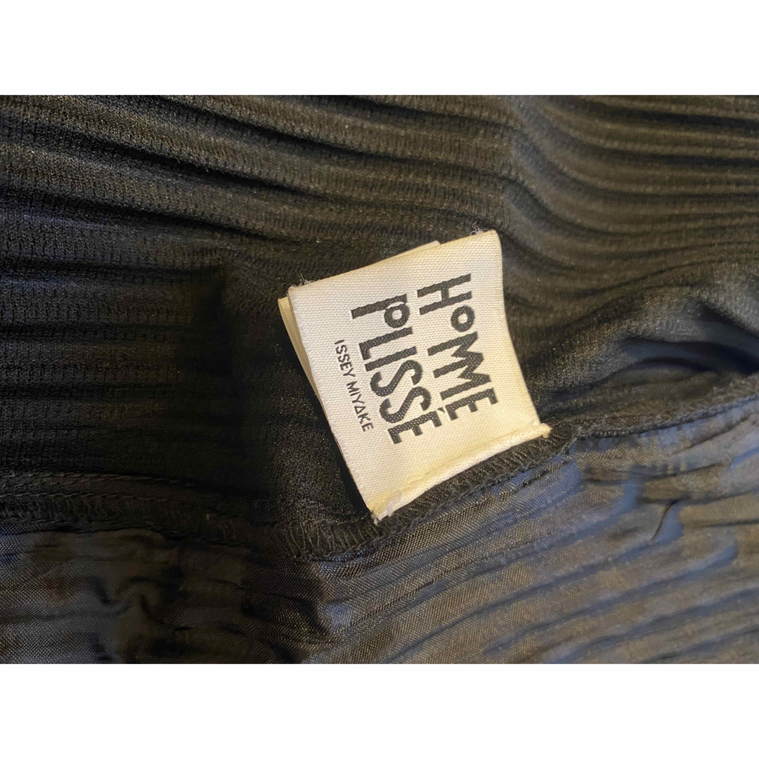 ISSEY MIYAKE(イッセイミヤケ)のHOMME PLISSE ISSEY MIYAKEプリーツカーディガン メンズのトップス(カーディガン)の商品写真