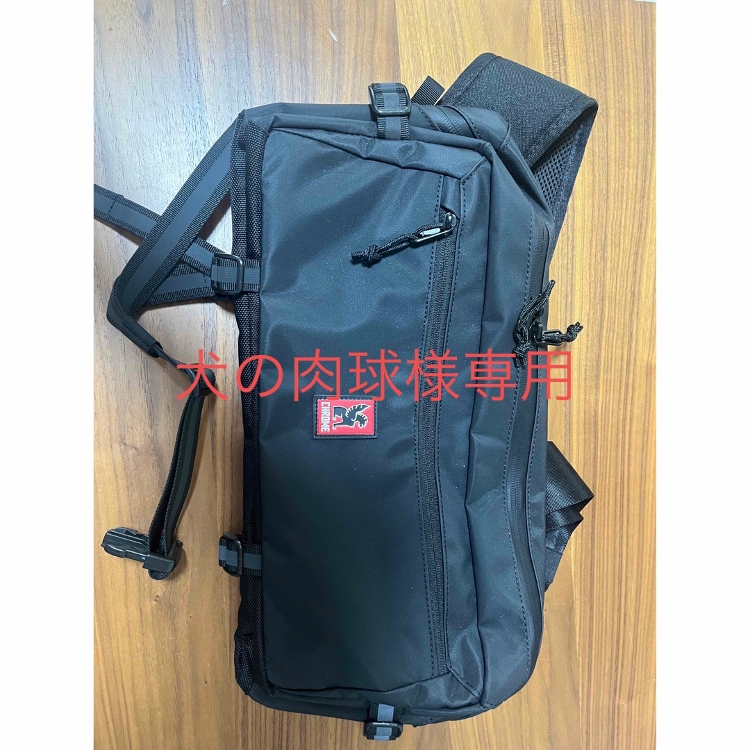 CHROME(クローム)の　クロームカデット BLACK TARP 9L 防水 ブラック メンズのバッグ(ボディーバッグ)の商品写真