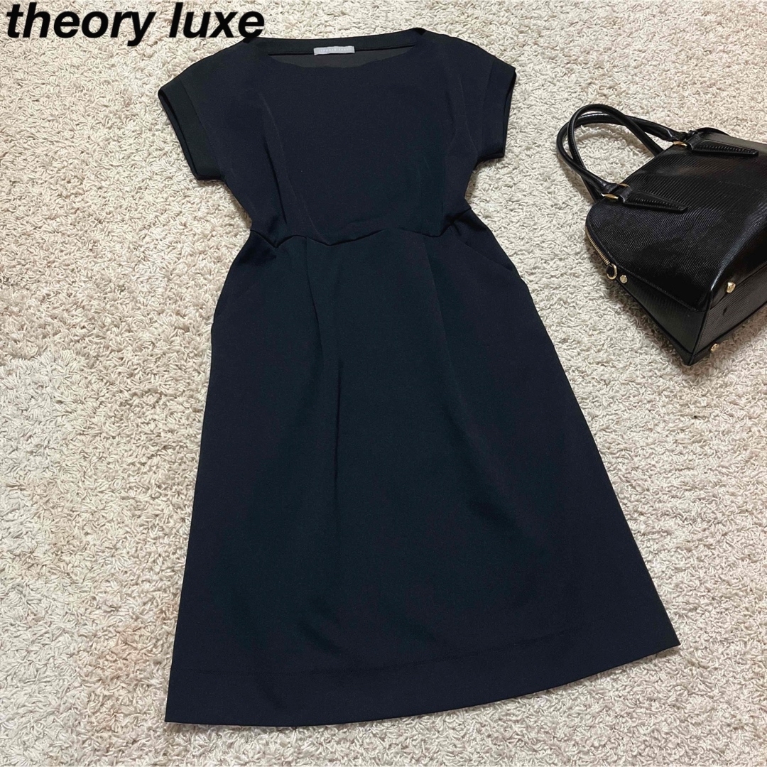 【美品】セオリーリュクス theoryluxe ひざ丈ワンピース　ブラック　M