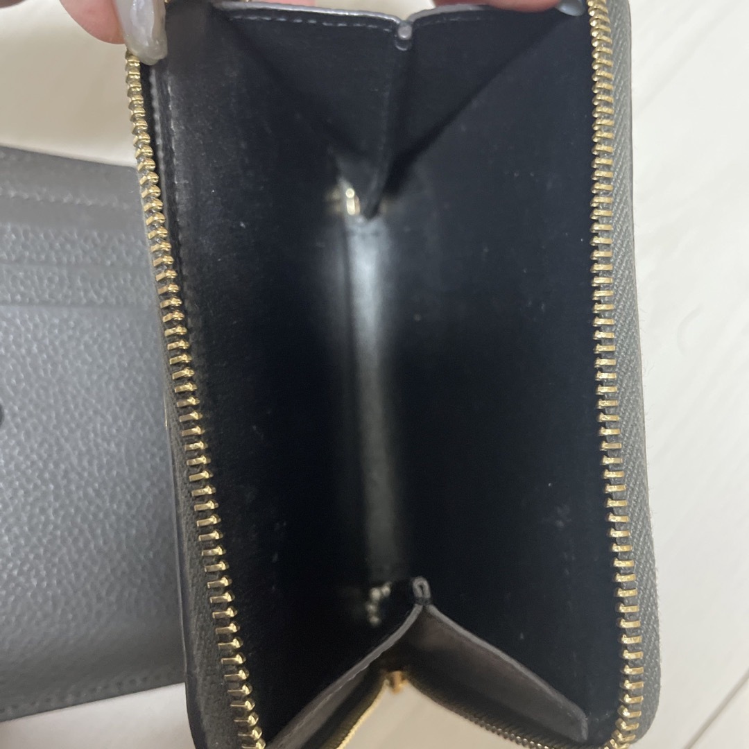 Saint Laurent(サンローラン)のSaint Laurent 財布 カーキ レディースのファッション小物(財布)の商品写真