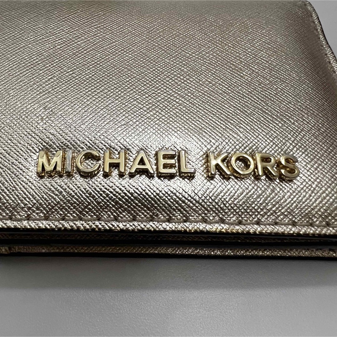 最新モデル 【新品】MICHAEL KORS 二つ折り財布 ゴールド