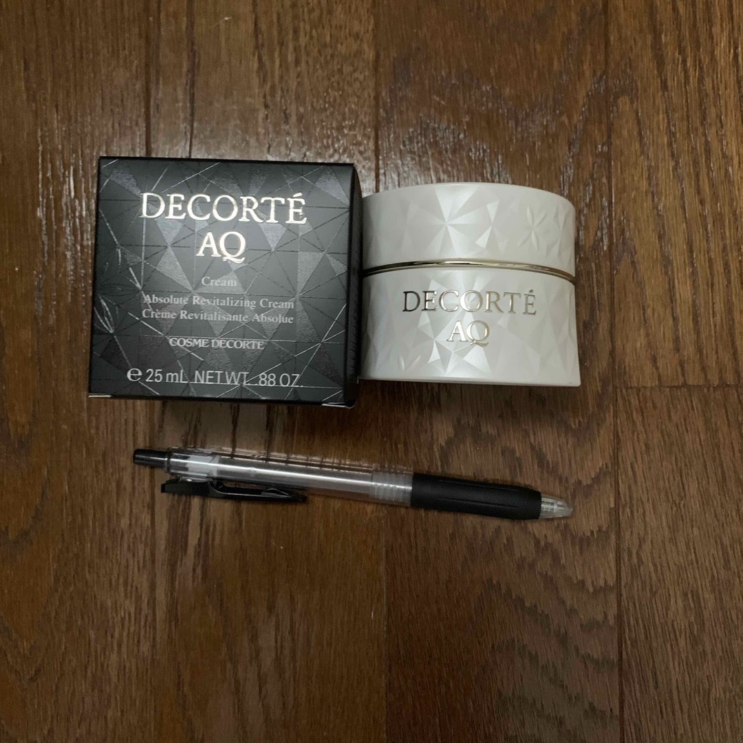 COSME DECORTE(コスメデコルテ)のCOSME DECORTE AQ クリーム25g 空容器・空箱のみです コスメ/美容のコスメ/美容 その他(その他)の商品写真