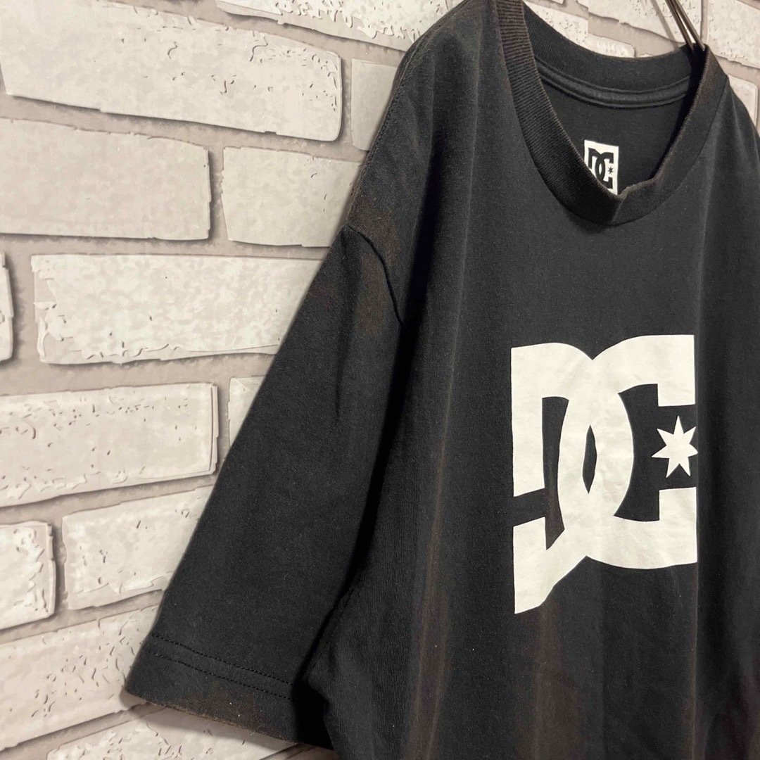 DC(ディーシー)のDC メンズ半袖TシャツブラックMサイズ メンズのトップス(Tシャツ/カットソー(半袖/袖なし))の商品写真