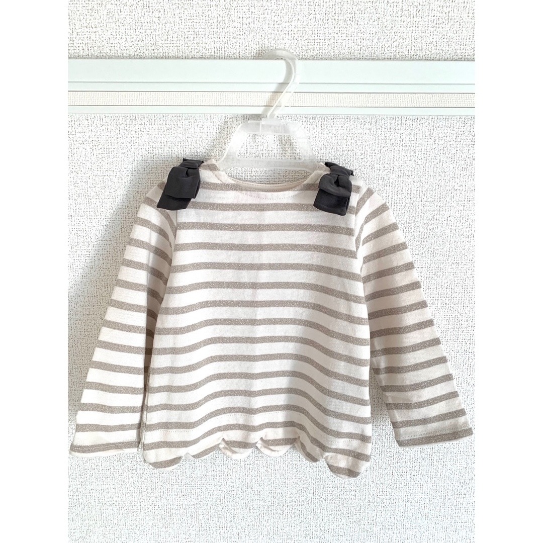 petit main(プティマイン)のpetit main ラメボーダートップス キッズ/ベビー/マタニティのキッズ服女の子用(90cm~)(Tシャツ/カットソー)の商品写真