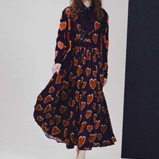 ダブルスタンダードクロージング(DOUBLE STANDARD CLOTHING)のダブスタ❤️スカート　新品タグ付き(ロングスカート)