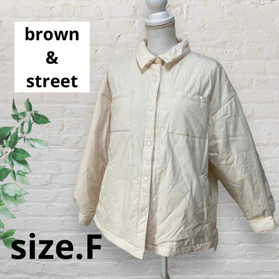 brown&streetブラウンアンドストリート 灰桜色 綿100% ボタン調整 レディースのジャケット/アウター(ブルゾン)の商品写真