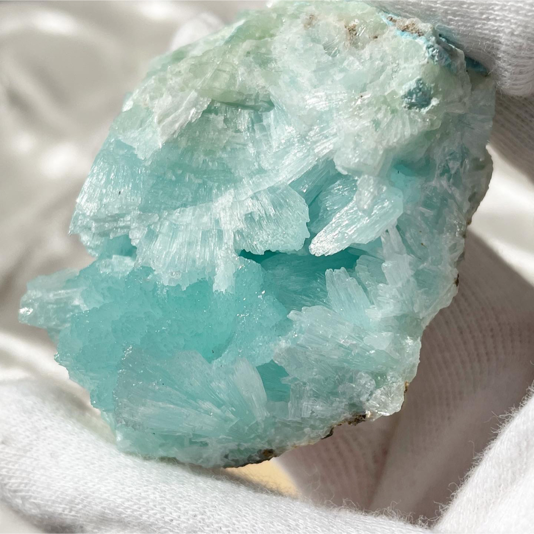 結晶が美しい！ ブルーアラゴナイト原石　鉱物標本 3