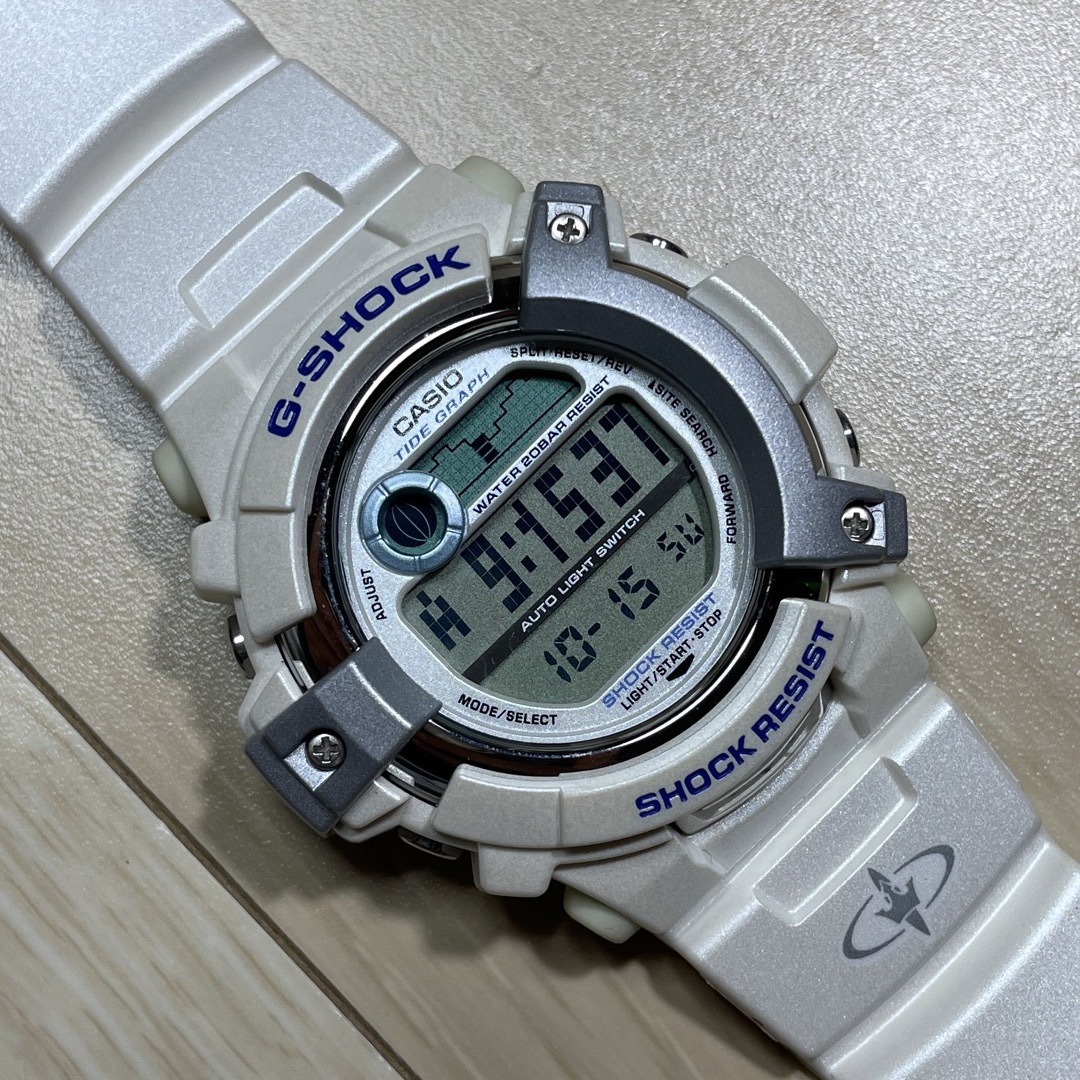 G-SHOCK(ジーショック)の【サーフィン・釣り】CASIO G-SHOCK TRIPLE CROWN 腕時計 メンズの時計(腕時計(デジタル))の商品写真