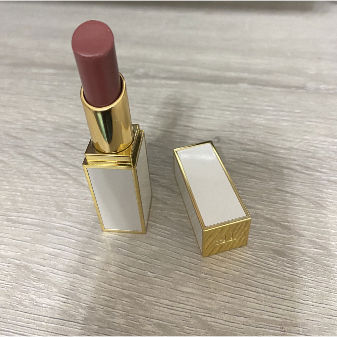 TOM FORD(トムフォード)の28ウルトラシャインリップカラーヌーディスト コスメ/美容のベースメイク/化粧品(口紅)の商品写真