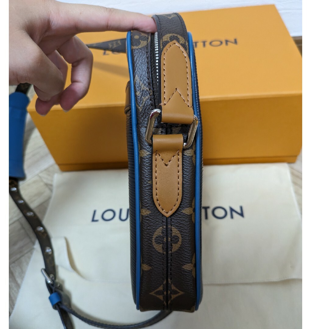 LOUIS VUITTON エピ × モノグラム ダヌーブ ショルダーバッグ