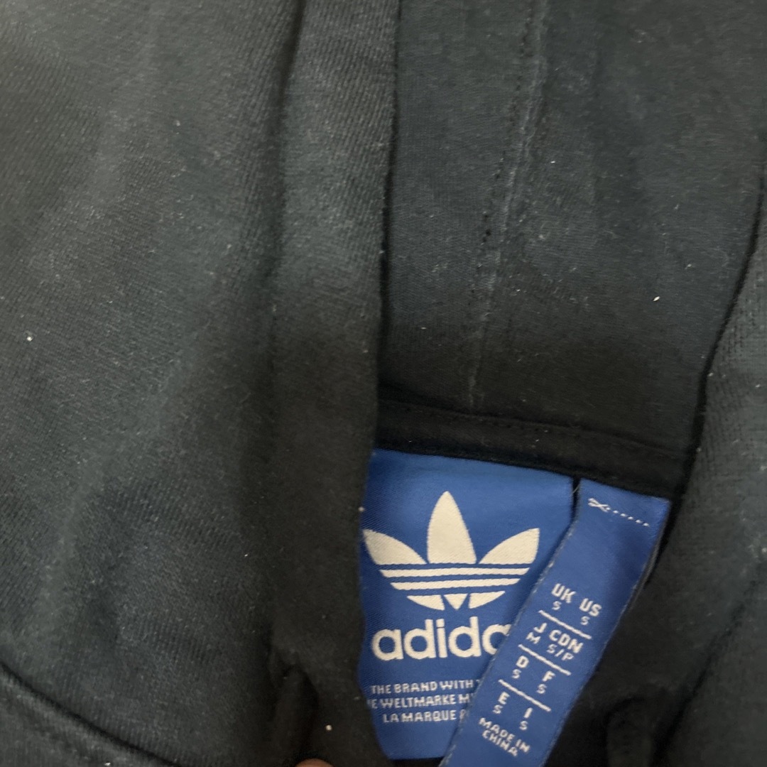 adidas(アディダス)のadidas パーカー レディースのトップス(パーカー)の商品写真