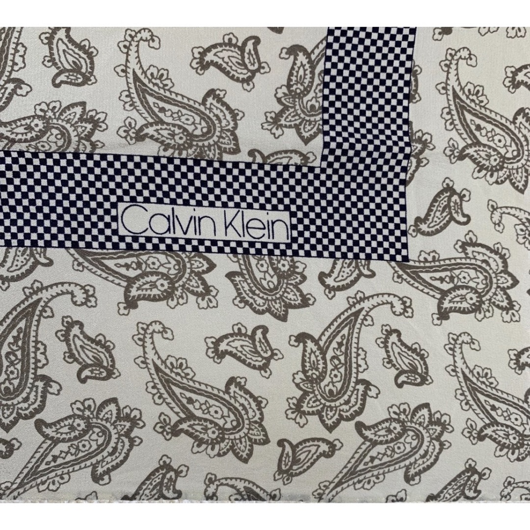 Calvin Klein(カルバンクライン)のカルバンクライン　シルク　大判スカーフ レディースのファッション小物(バンダナ/スカーフ)の商品写真