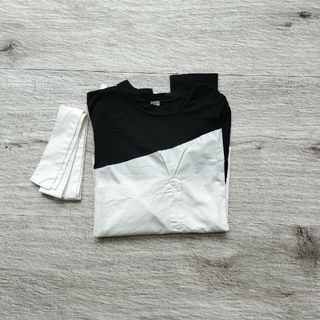 ザラ(ZARA)のモノトーンペプラムトップス(カットソー(長袖/七分))