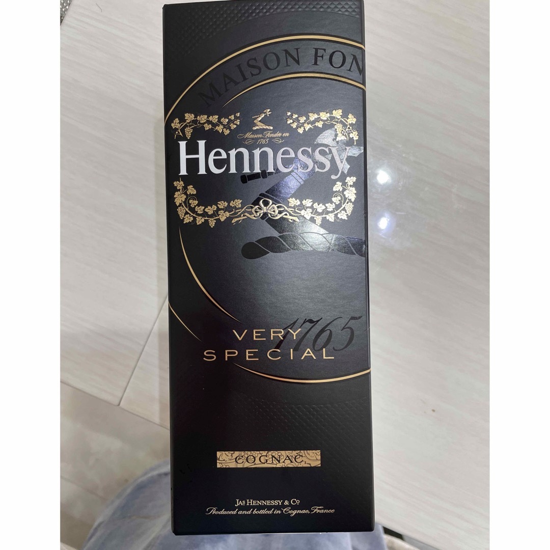 ヘネシー(ヘネシー)の未開封hennessy 食品/飲料/酒の酒(ブランデー)の商品写真