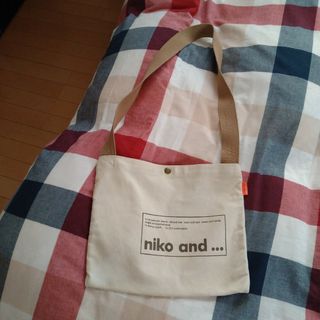 ニコアンド(niko and...)のニコアンド(トートバッグ)